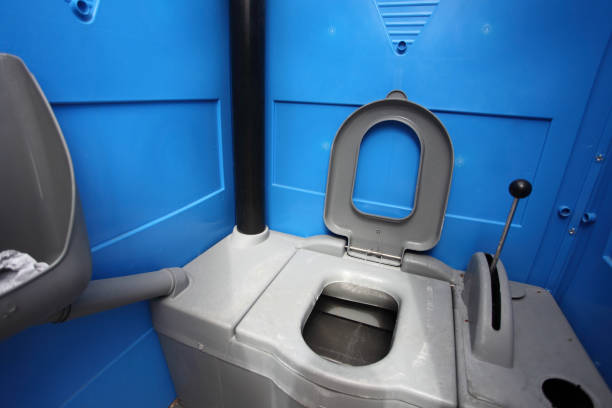 Porta potty delivery and setup in Lincoln, IL