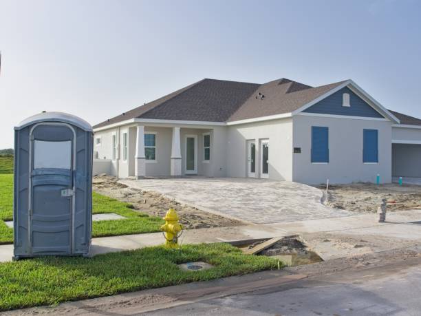 Best Construction site porta potty rental  in Lincoln, IL
